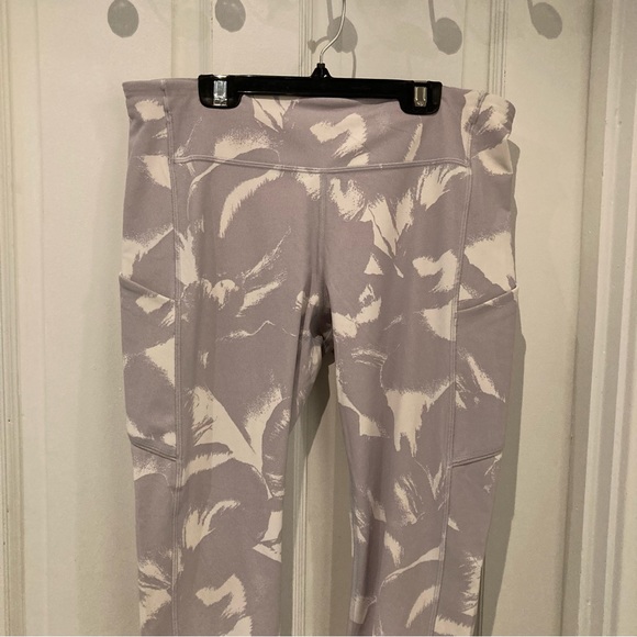 Lululemon Speed Tight - Picture 2 of 7